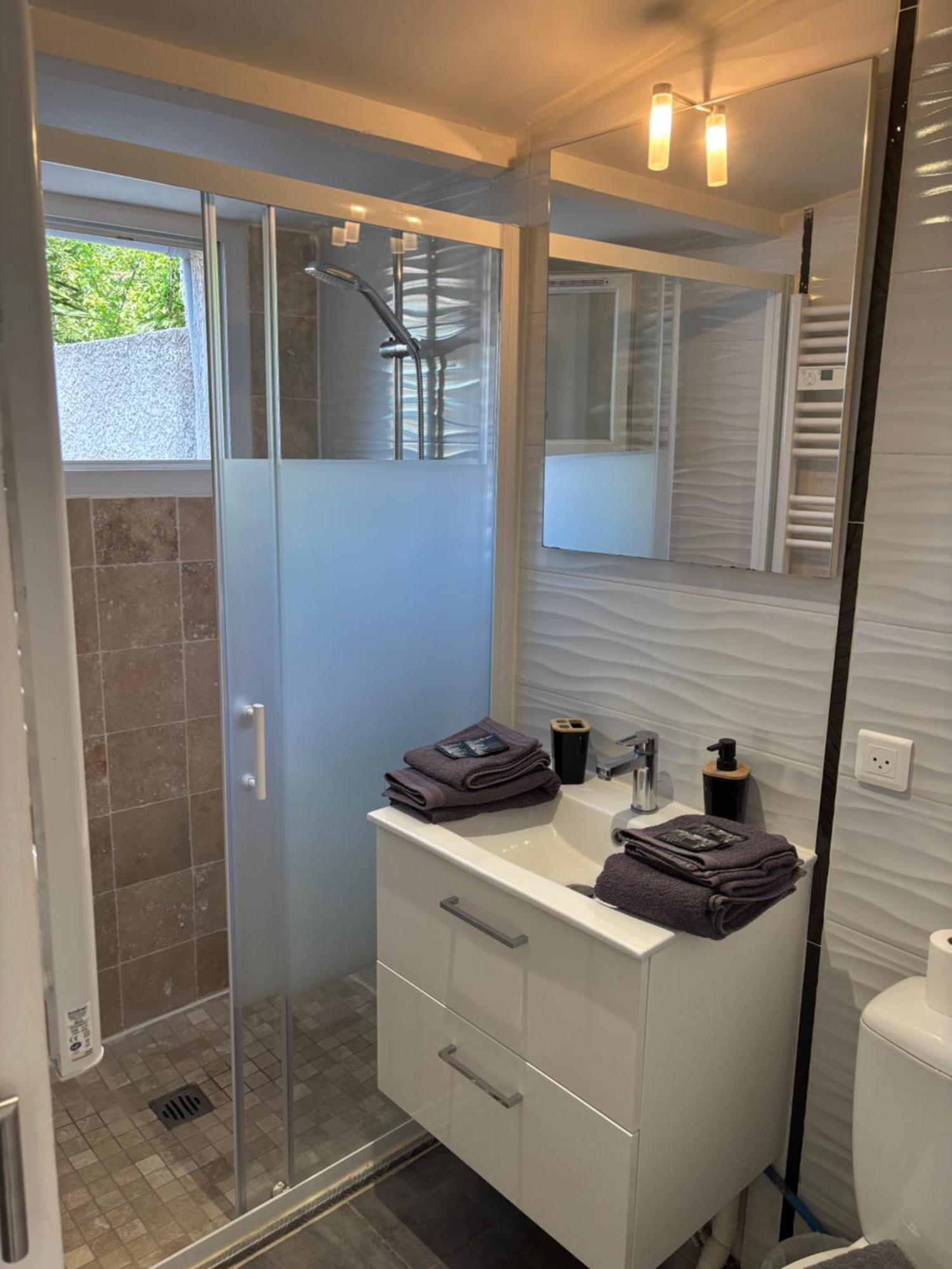 Cosy Avec Jardin Proche Centre Et Apartment *